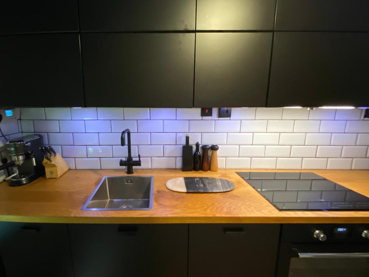 Centrally Located London Apartment Bagian luar foto